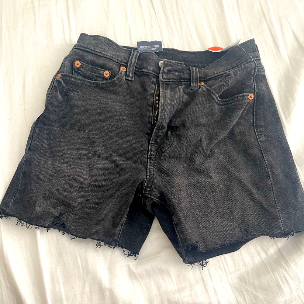 Black Gap denim shorts